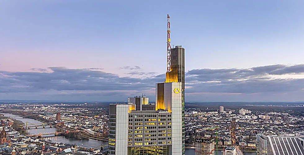 Commerzbank - Druck auf die Bank könnte steigen